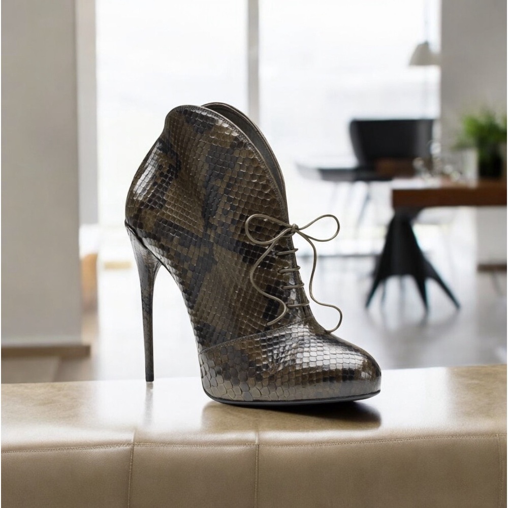 Gucci Kim Moss python leather ankle booties Sz. 37 - Picture 2 of 15